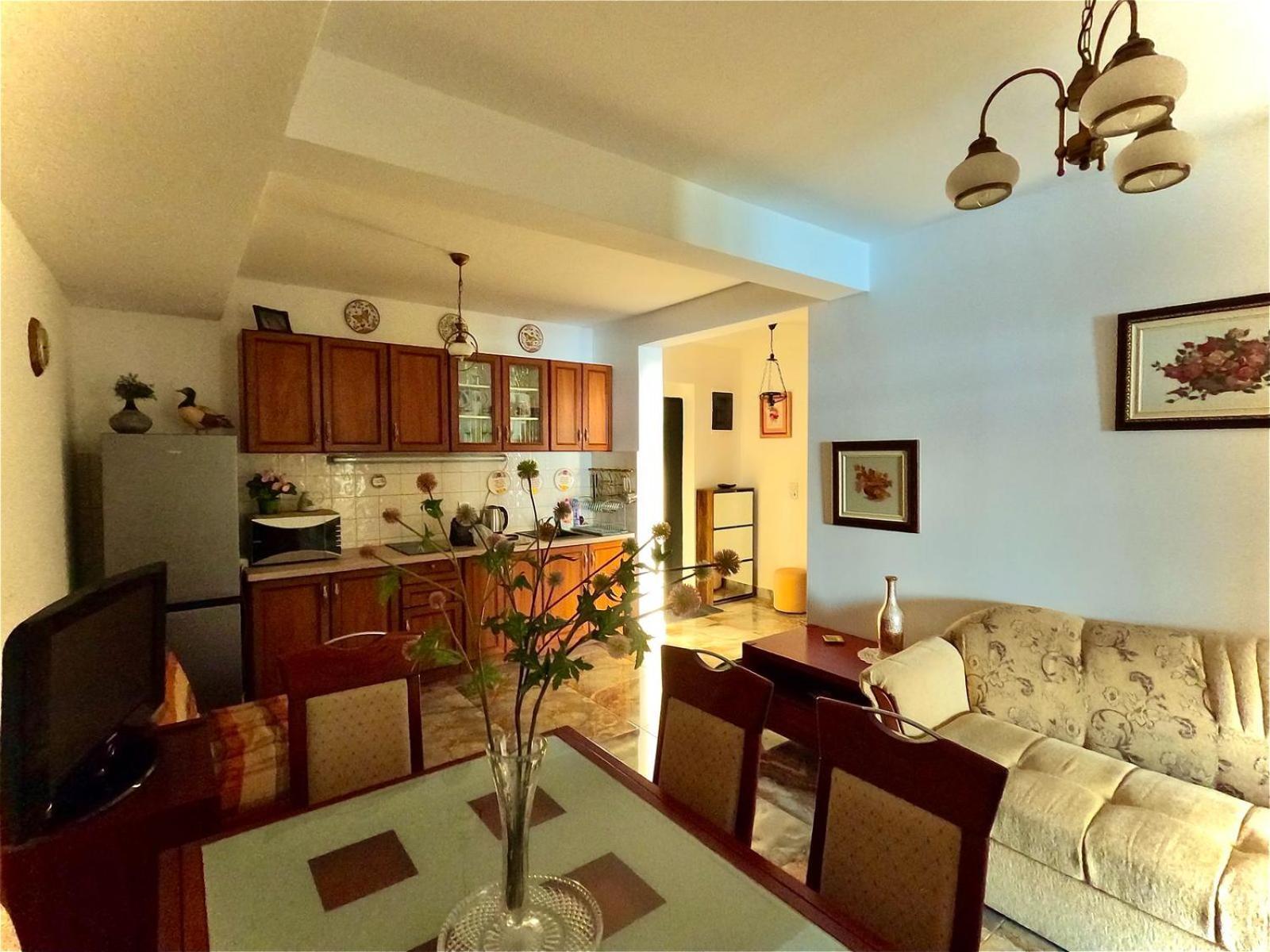Olga Bashinskaya Apartamento Sutomore Exterior foto